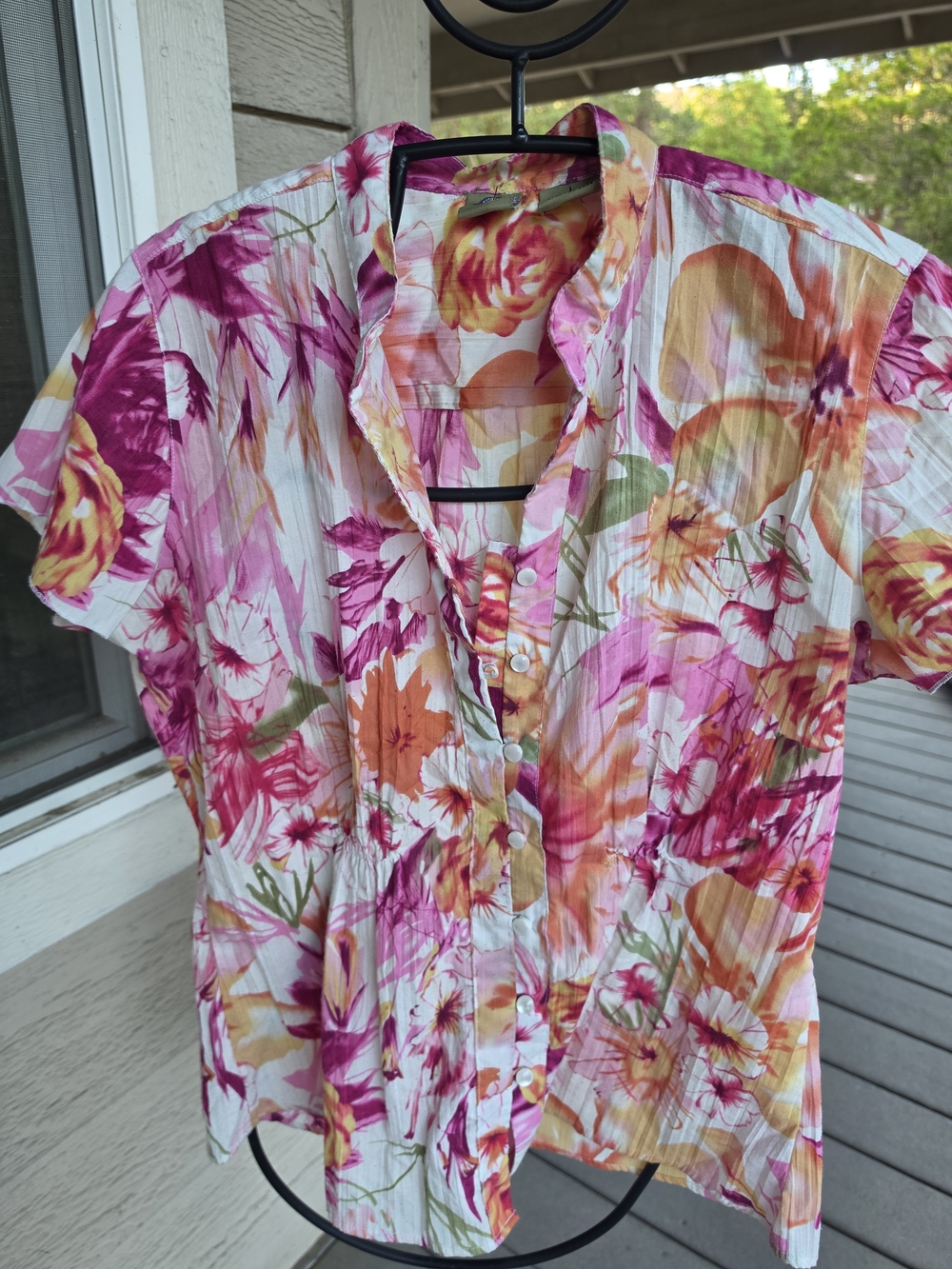 Floral Button-Front Short Sleeve Top - Pink & Orange
